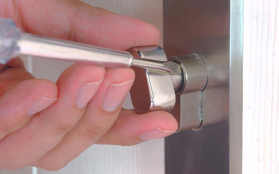 tarifs serrurier ouverture de porte Villiers-sur-Marne